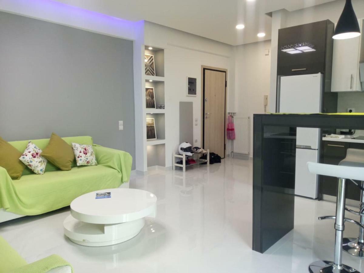 Luxury Apartment Next To The Sea Beach Atenas Exterior foto