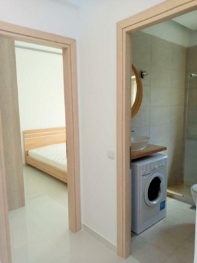 Luxury Apartment Next To The Sea Beach Atenas Exterior foto